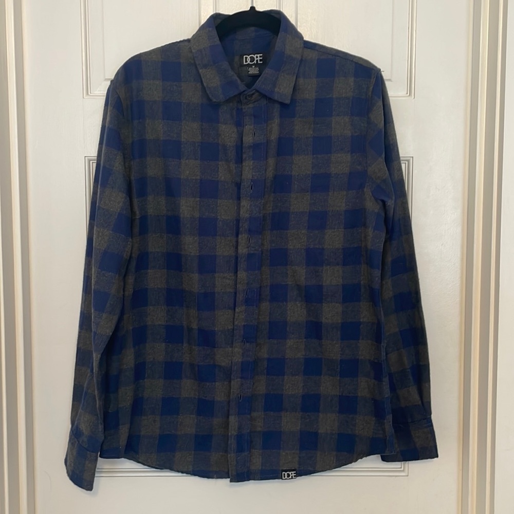 DOPE Button Down Sz M